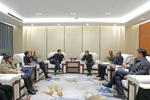 农发行云南省分行与云南金控集团座谈交流