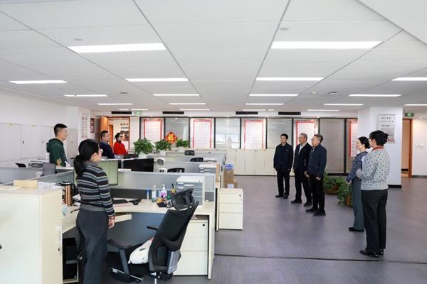 云南金控集团领导开展春节走访慰问活动