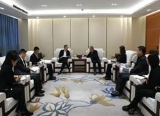 兴业银行昆明分行与云南金控集团座谈交流