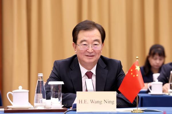 王宁王予波会见联合国秘书长古特雷斯 傅聪刘洪建等参加